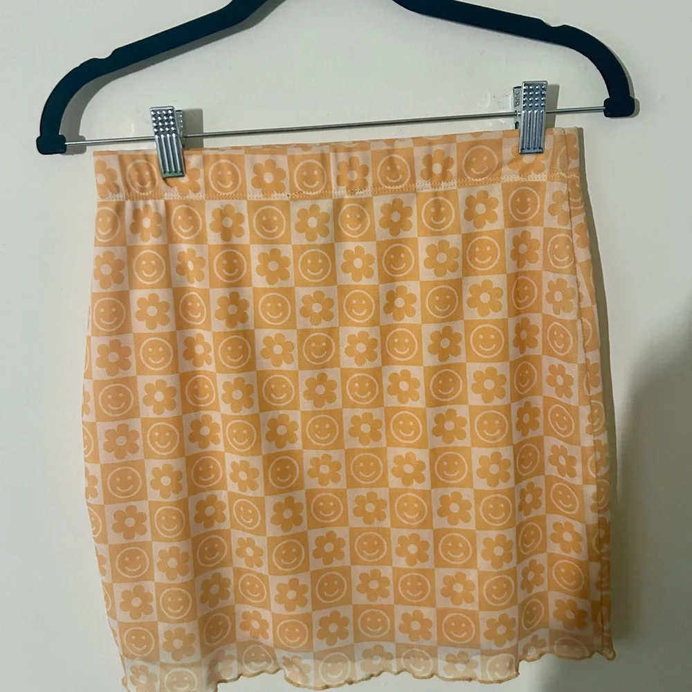 Forever 21 Orange Floral Mini Skirt - Picture 3 of 3
